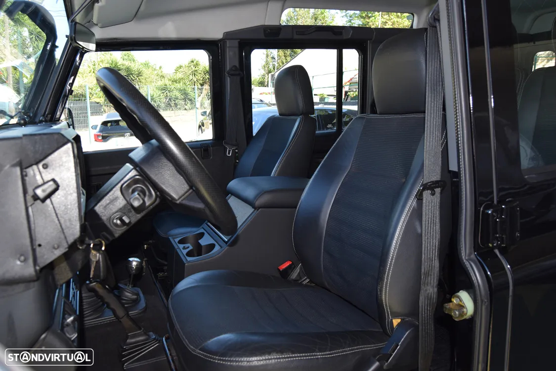 Land Rover Defender 110 SW 2.5 Td5 SE - 33