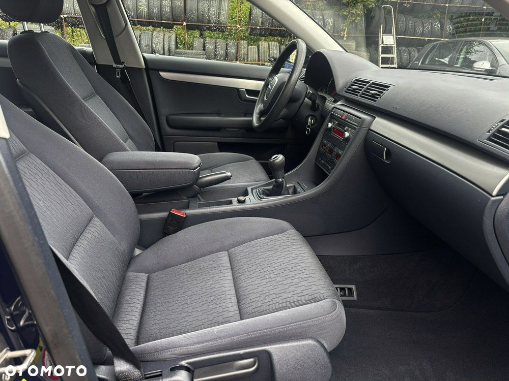 Audi A4 - 25