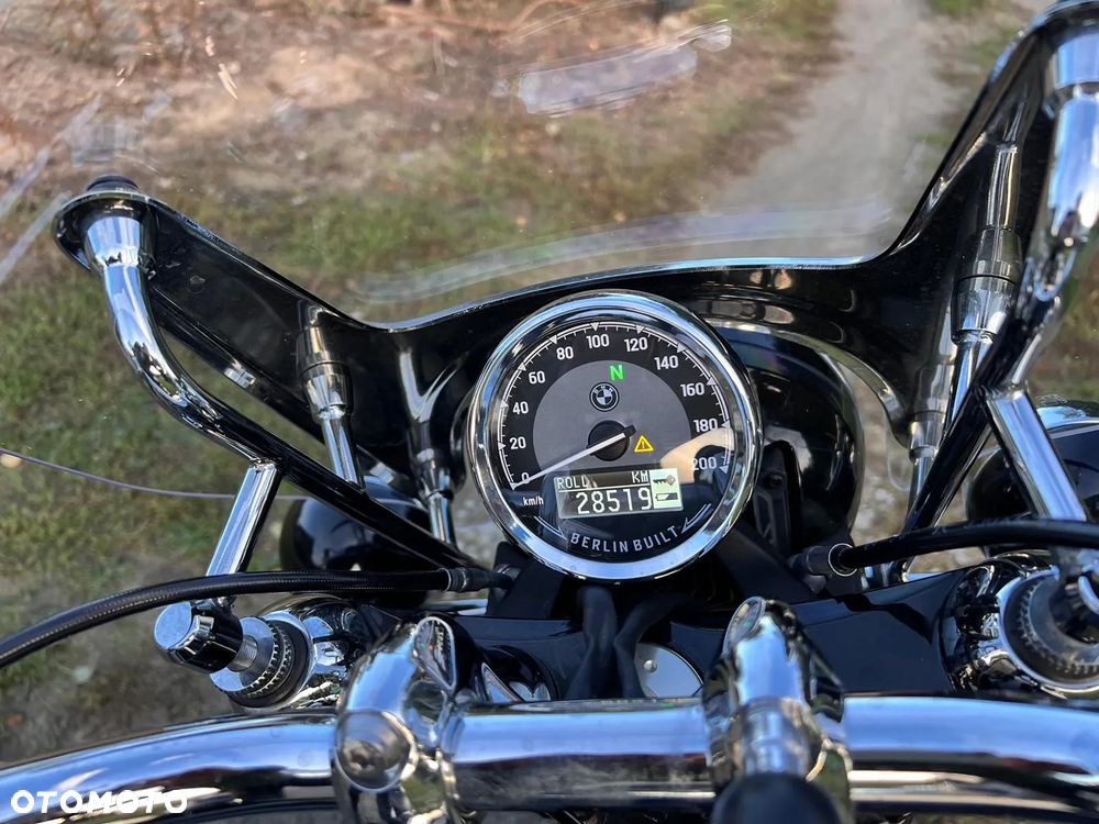 BMW R - 6