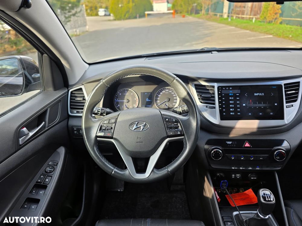 Hyundai Tucson blue 1.7 CRDi 2WD Style - 8