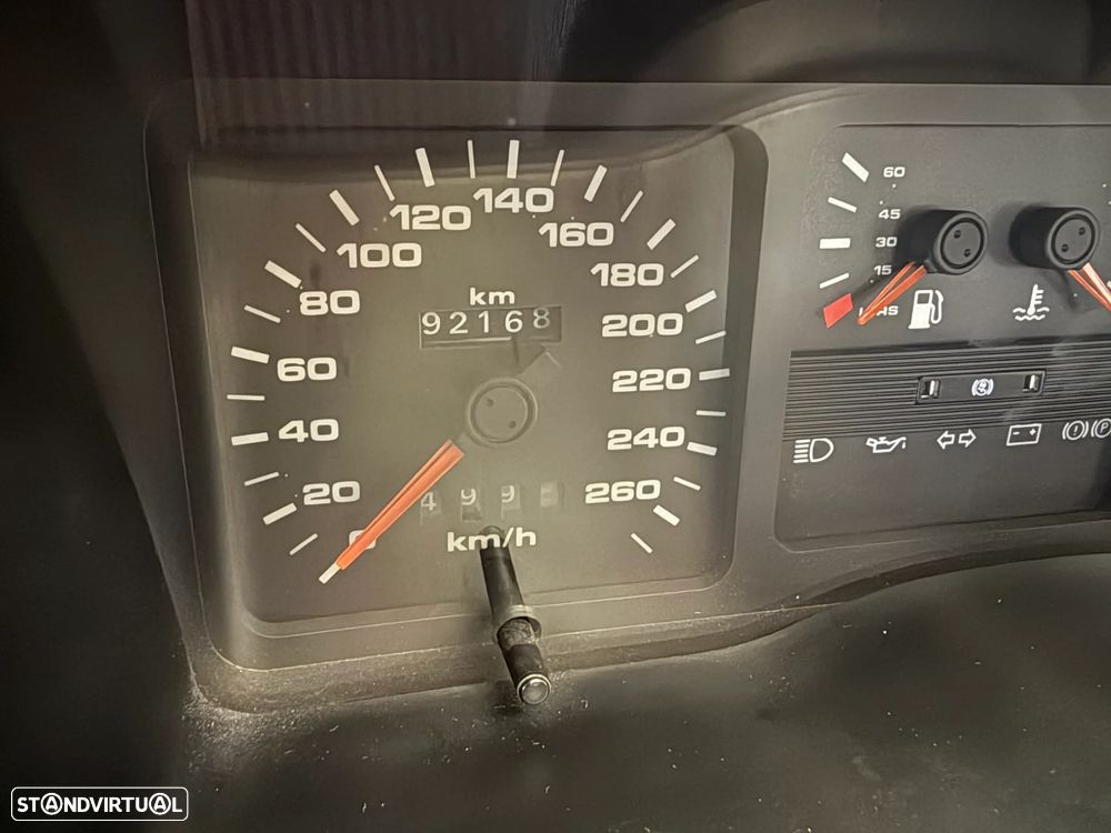 Ford Sierra - 8