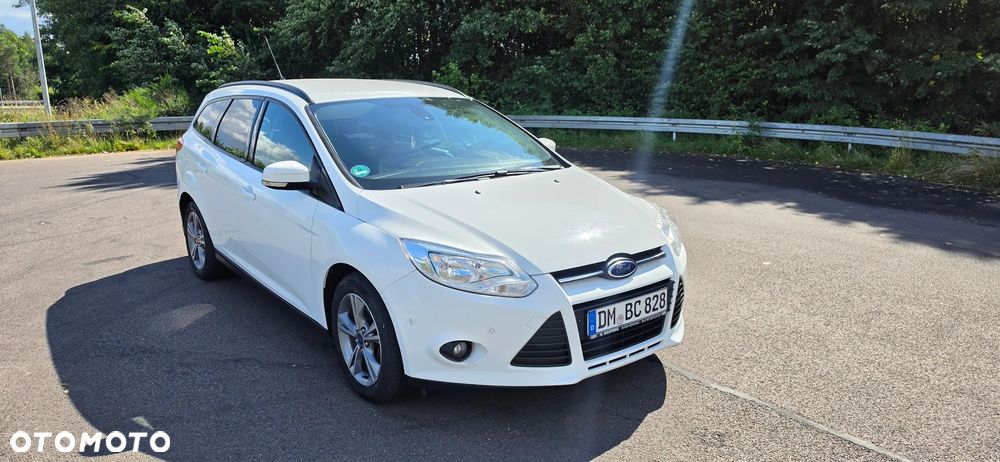 Ford Focus 1.0 EcoBoost Start-Stopp-System SYNC Edition - 12