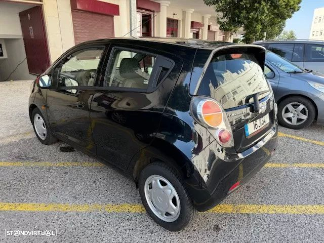Chevrolet Spark 1.0 L - 13