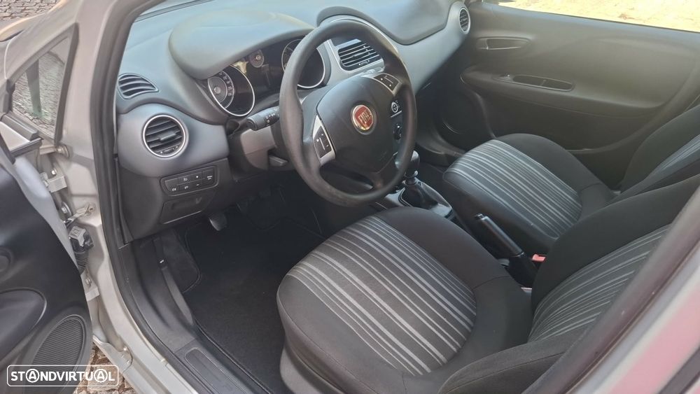Fiat Punto Evo 1.2 Active - 11