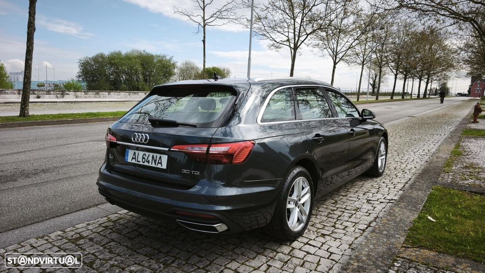 Audi A4 Avant 30 TDI S tronic - 39