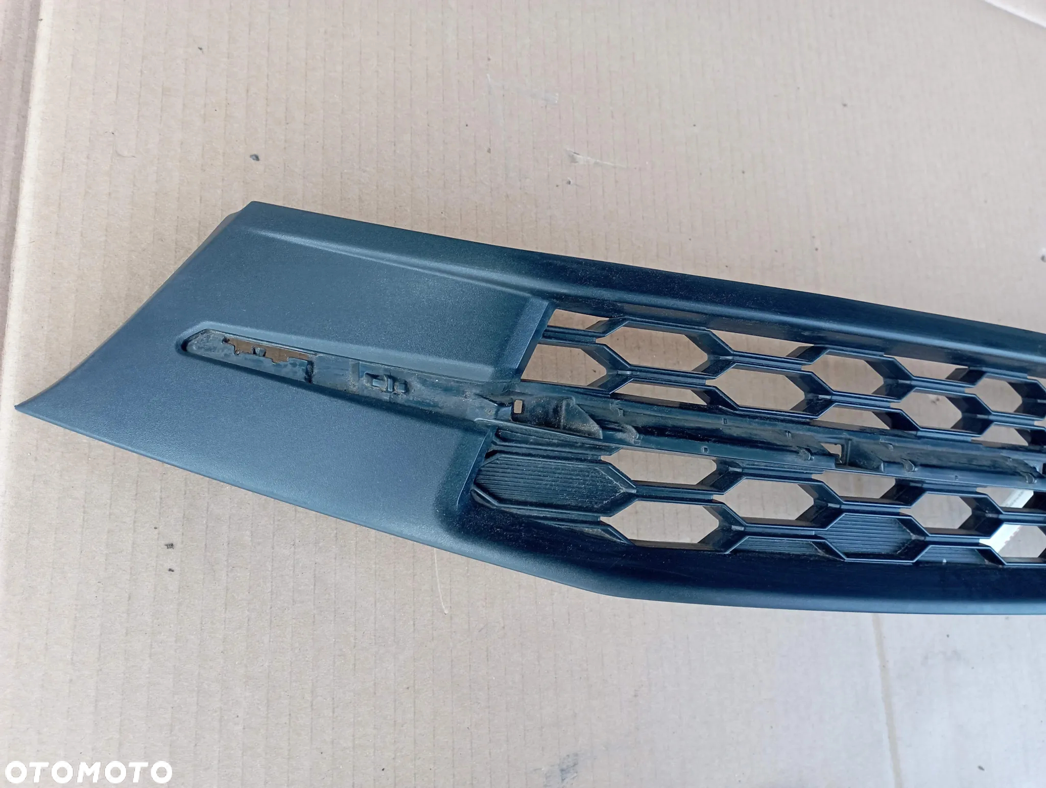 MITSUBISHI ASX 17-19 LIFT GRILL ATRAPA 6402A504 - 2