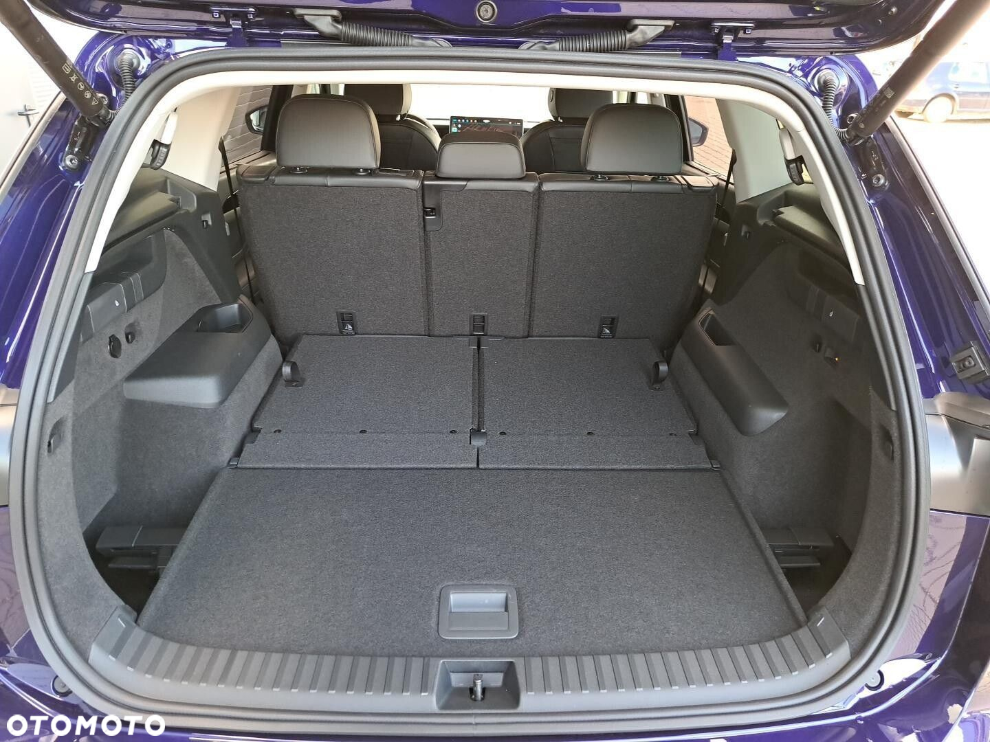 Volkswagen Tayron 2.0 TSI Elegance DSG - 21