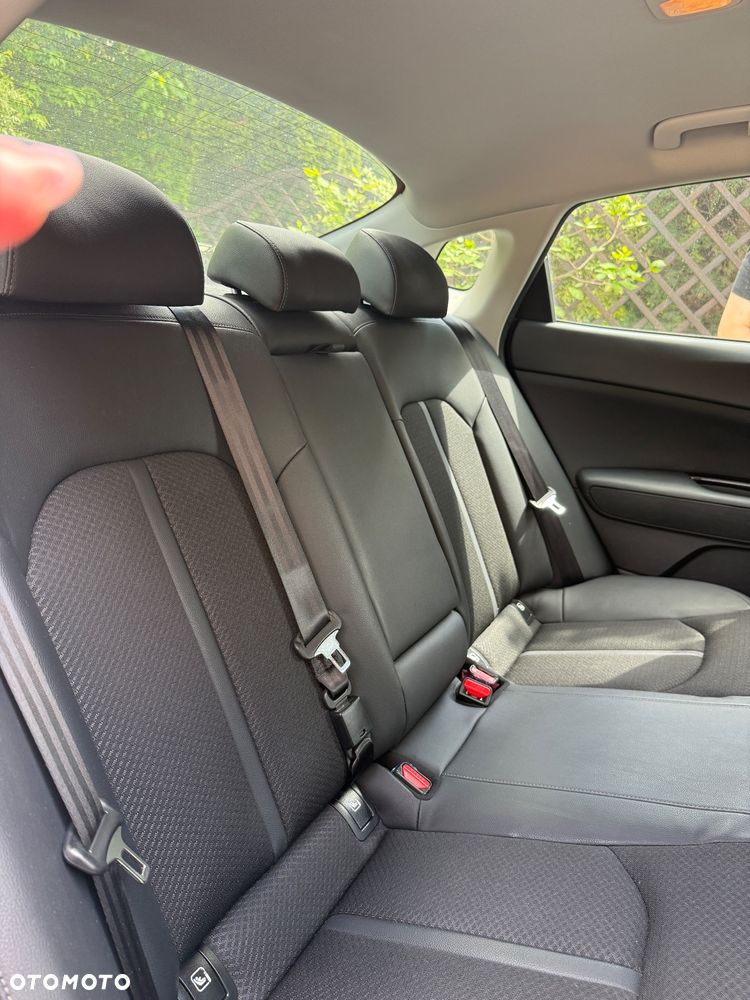 Kia Optima 1.6 T-GDI L DCT - 25