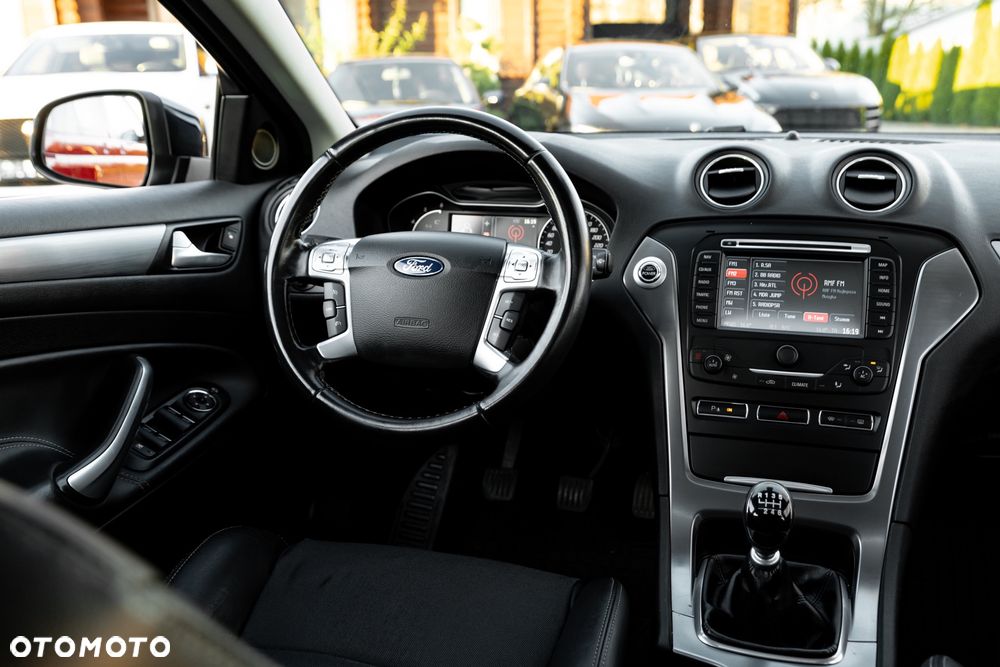 Ford Mondeo 2.0 TDCI Sport - 26