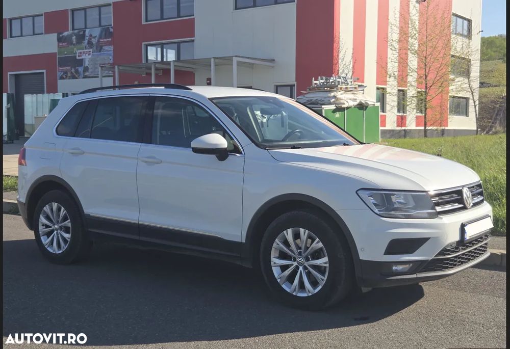 Volkswagen Tiguan 2.0 TDI SCR (BlueMotion Technology) DSG Comfortline - 1