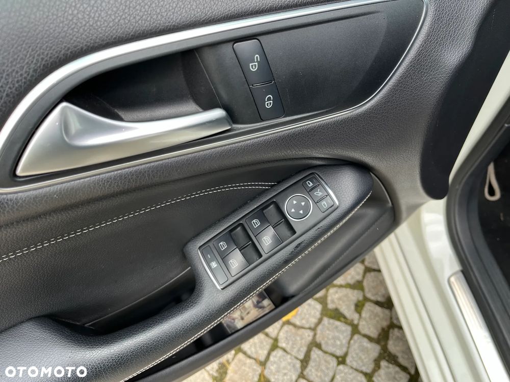 Mercedes-Benz Klasa B 200 CDI (BlueEFFICIENCY) - 19