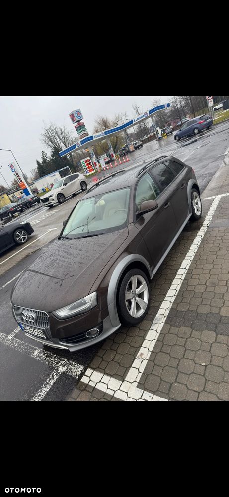 Audi A4 Allroad - 2