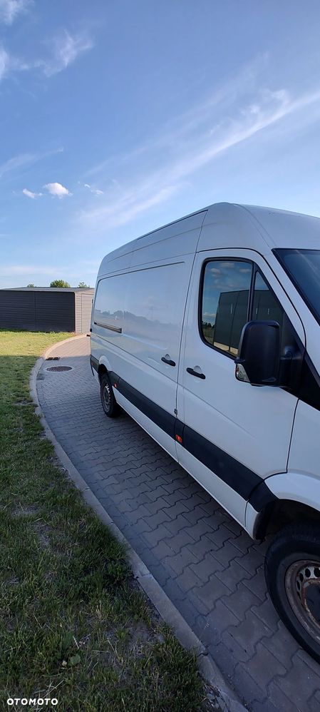 Mercedes-Benz SPRINTER 216 - 18
