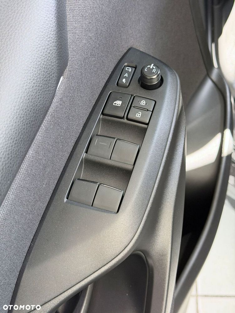 Toyota Yaris Hybrid 1.5 Style - 18