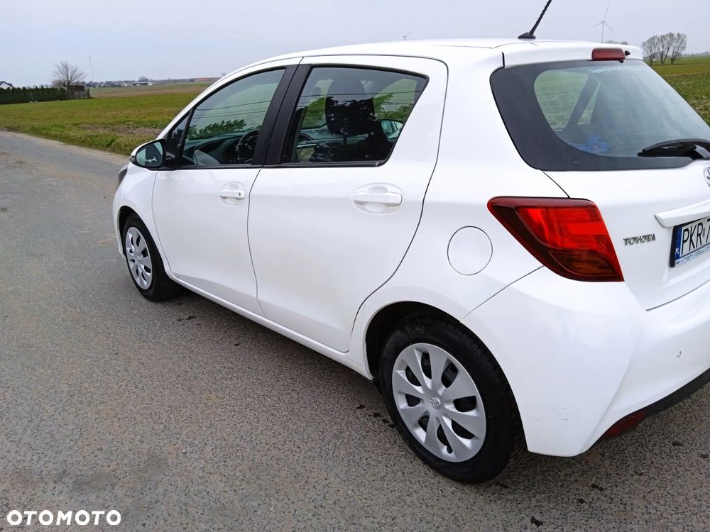 Toyota Yaris - 11