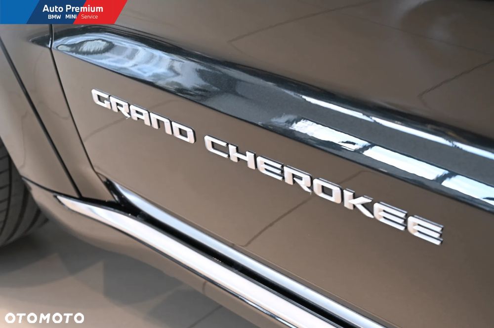 Jeep Grand Cherokee 3.0 CRD Summit - 26