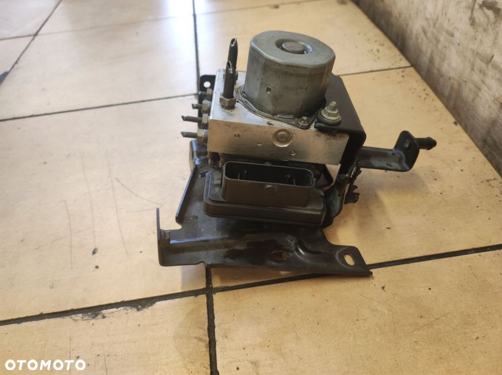 poma abs transit custom - 3