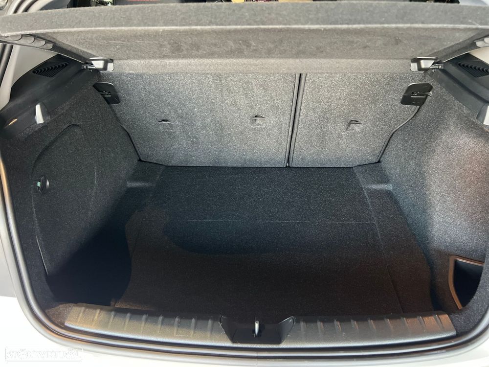 BMW 116 d EDynamics Line Sport - 36