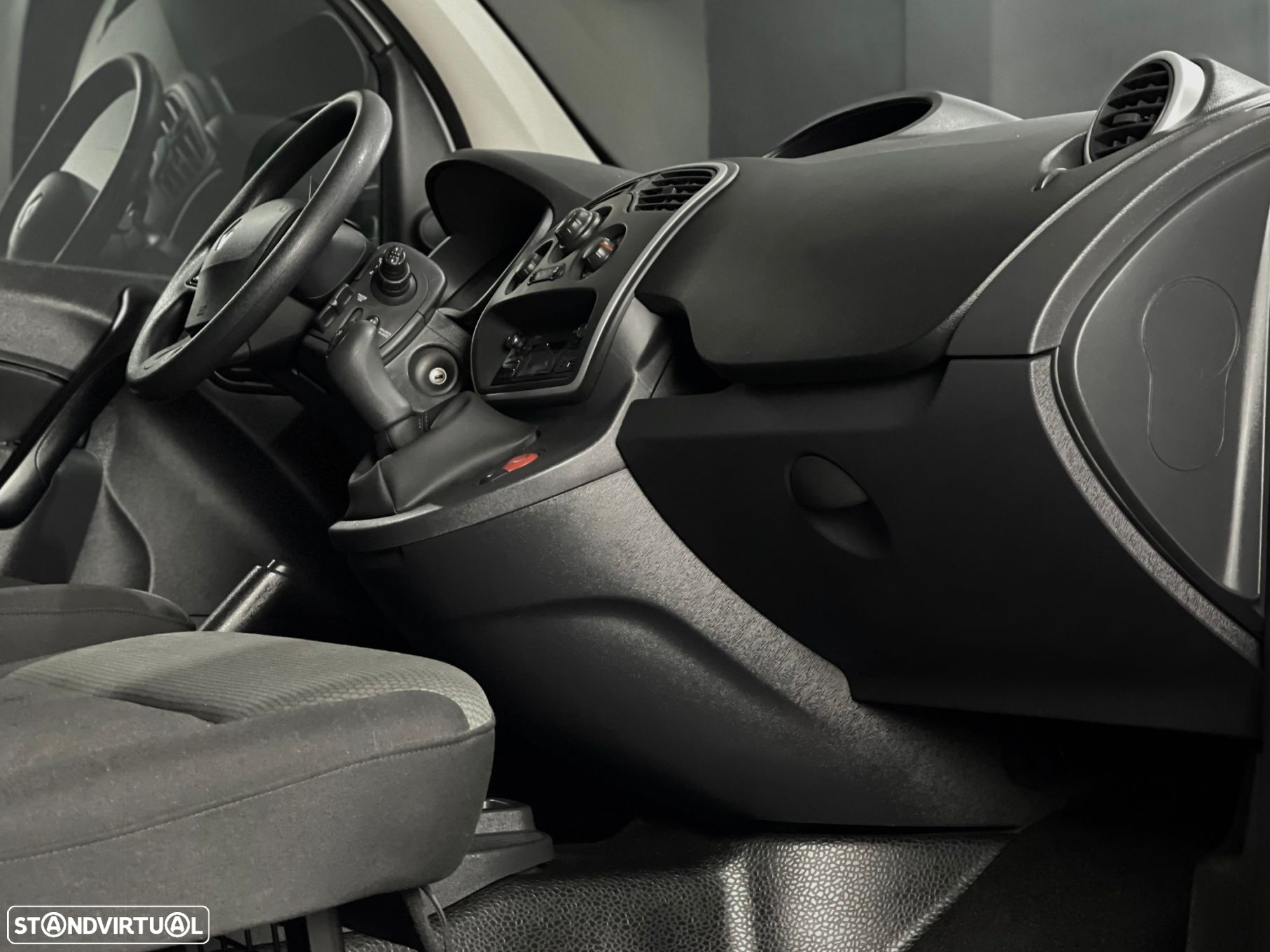 Renault Kangoo 1.5 dCi Maxi Business 3L - 4