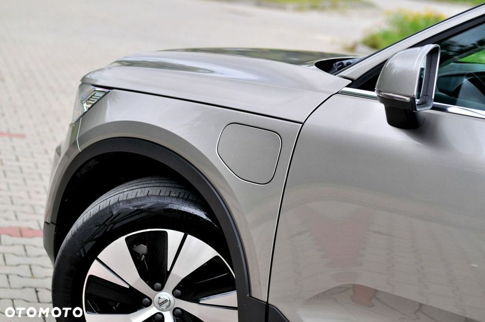 Volvo XC 40 T4 Plug-In Hybrid Plus Dark - 17