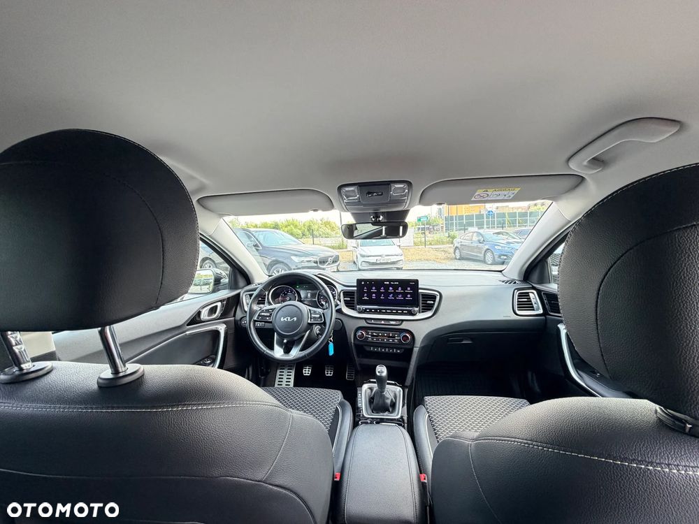Kia Ceed 1.5 T-GDI Business Line - 19