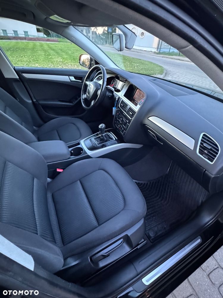 Audi A4 Avant - 5