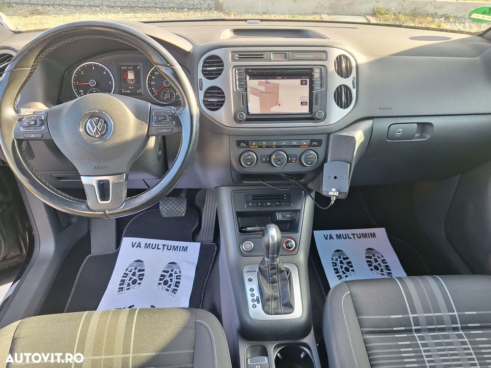 Volkswagen Tiguan 2.0 TDI SCR 4MOTION BlueMotion Technology DSG Lounge Sport & Style - 13