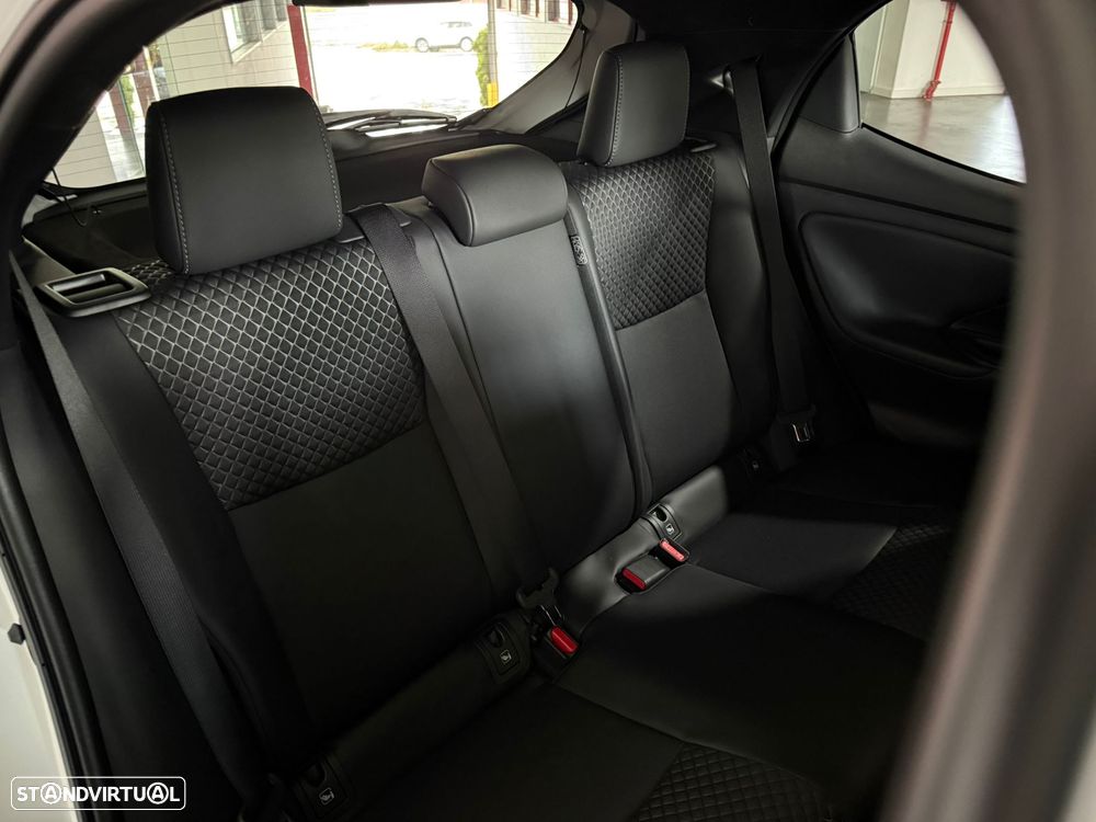 Mazda 2 1.5 L Hybrid VVT-i Homura - 12