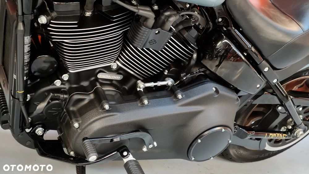 Harley-Davidson Dyna Low Rider - 26