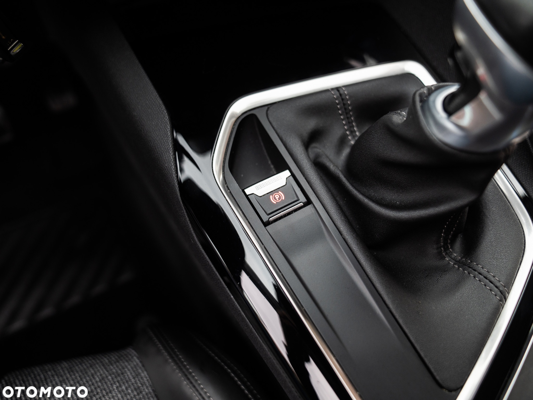 Peugeot 3008 PureTech 130 Stop & Start GPF Allure Pack - 33