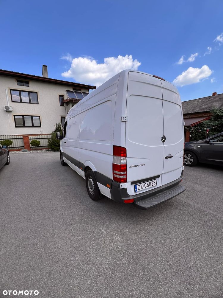 Mercedes-Benz Sprinter - 3