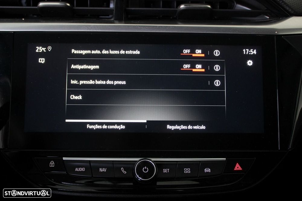 Opel Corsa 1.5 D Elegance - 21