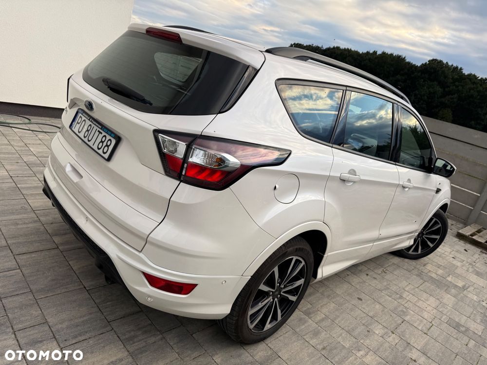 Ford Kuga 2.0 TDCi 4x4 ST-Line - 4