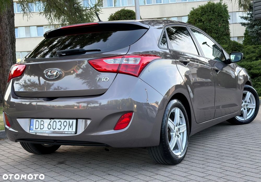 Hyundai i30 1.4 Fifa World Cup Edition - 27