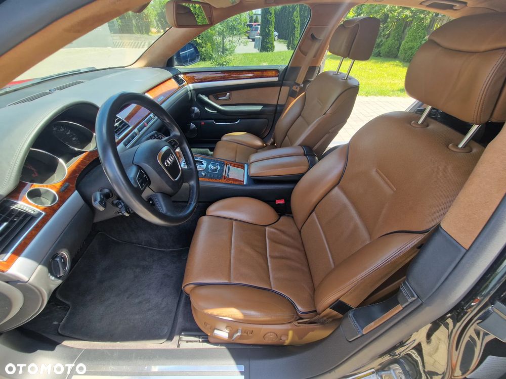 Audi A8 6.0 W12 L Quattro - 11