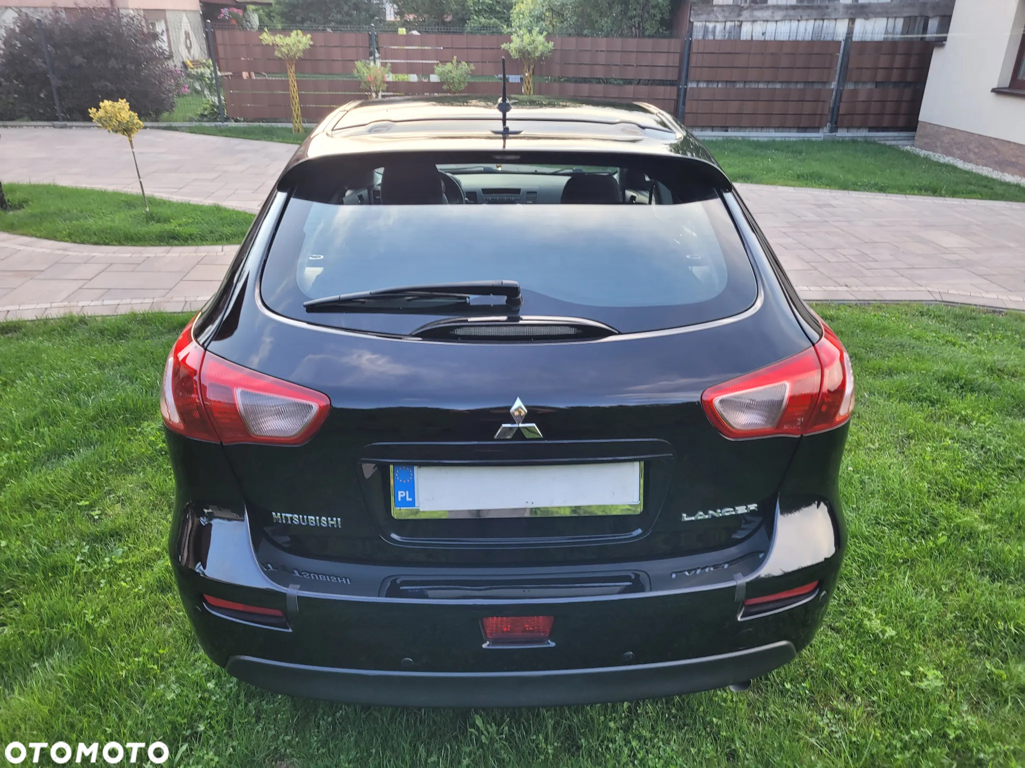 Mitsubishi Lancer 1.6 Invite - 16