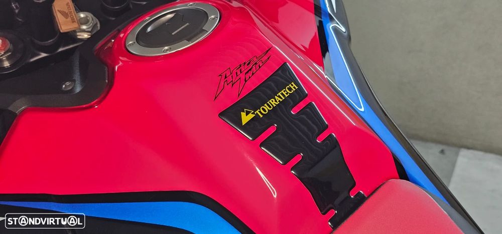 Honda Africa Twin CRF 1100 - 32