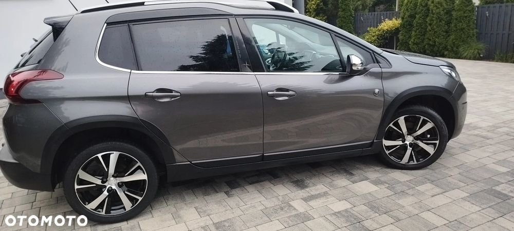 Peugeot 2008 - 5