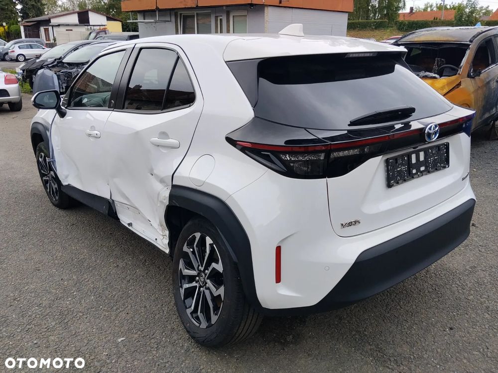 Toyota Yaris Cross - 3