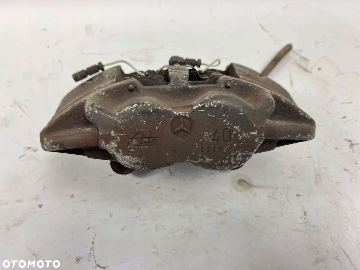 ZACISK 4-TŁOCZKOWY PRZÓD PRAWY MERCEDES W124 124 E320 3,2 300CE 24V 300E 24 - 1