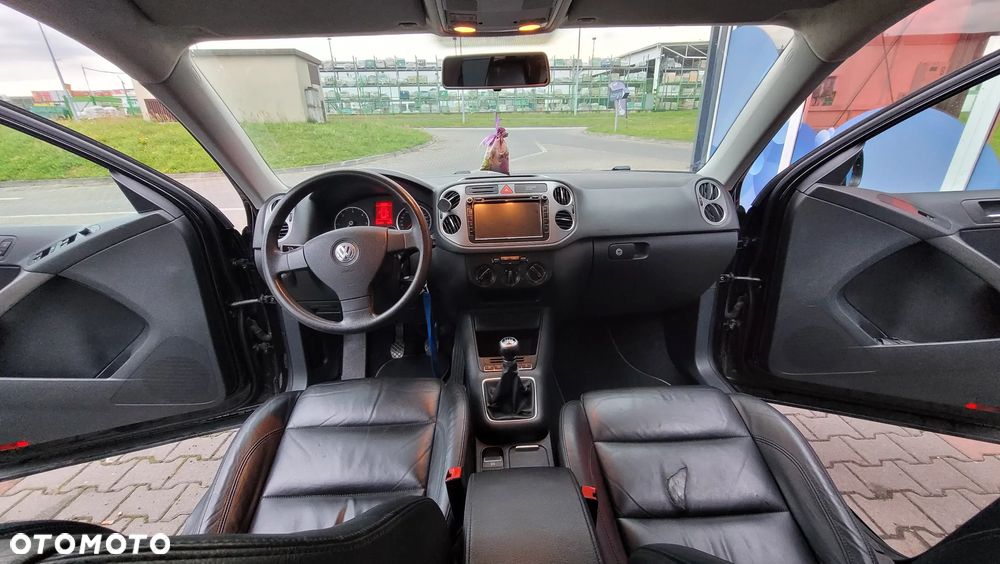 Volkswagen Tiguan 2.0 TDI DPF 4Motion Trend & Fun - 10