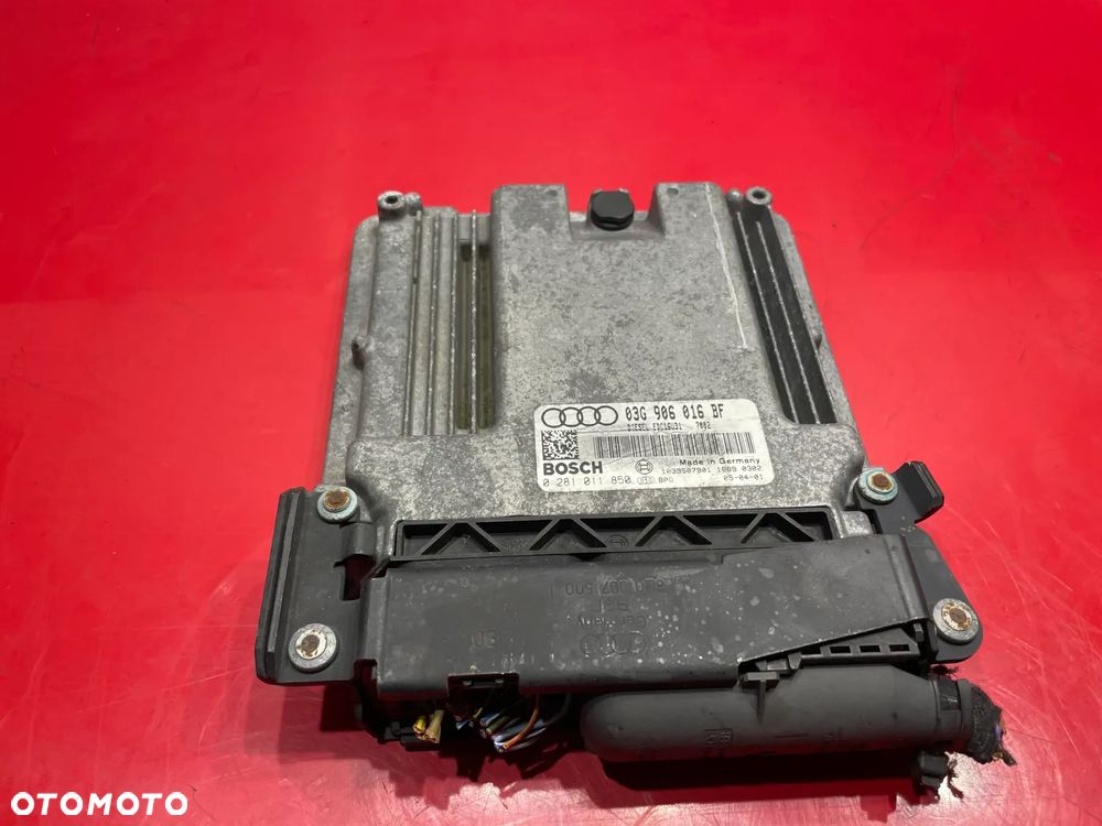 VW AUDI SEAT SKODA - KOMPUTER 03G906016BF - 1