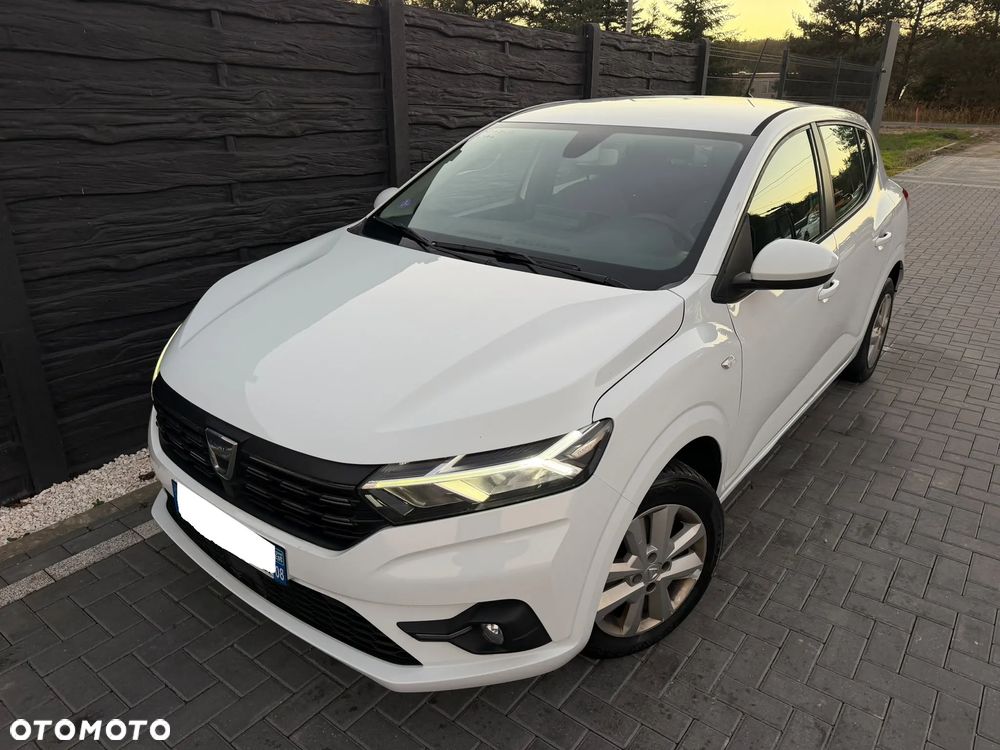 Dacia Sandero TCe 100 Essential - 22