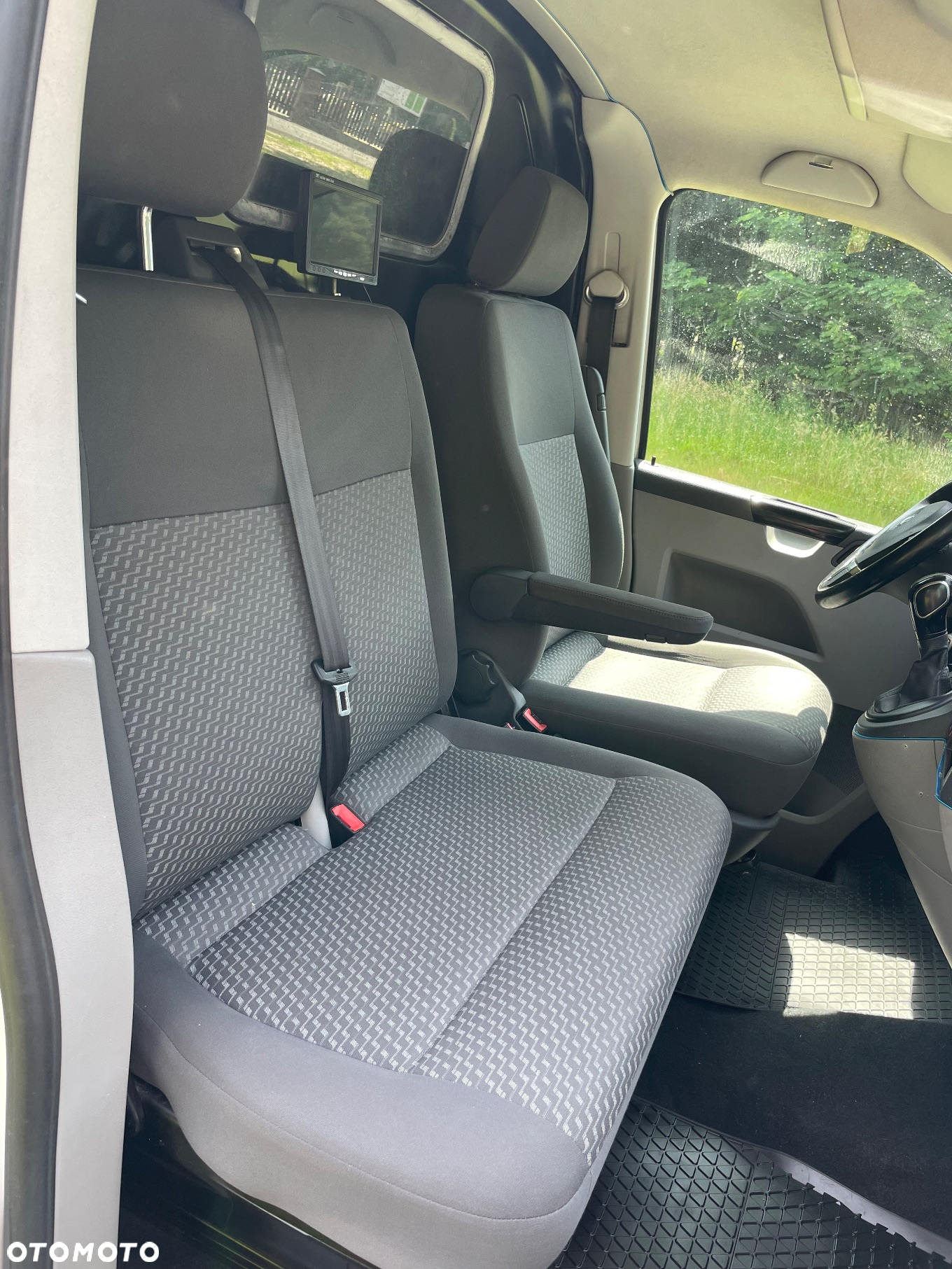 Volkswagen TRANSPORTER T5 - 18