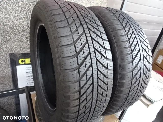 205/55/R16 94V Goodyear Vector 4 seasons - 2