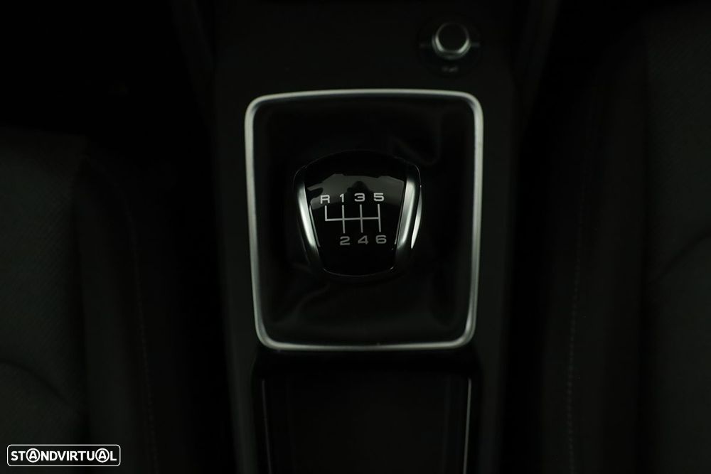 Audi Q2 30 TFSI Advanced - 12