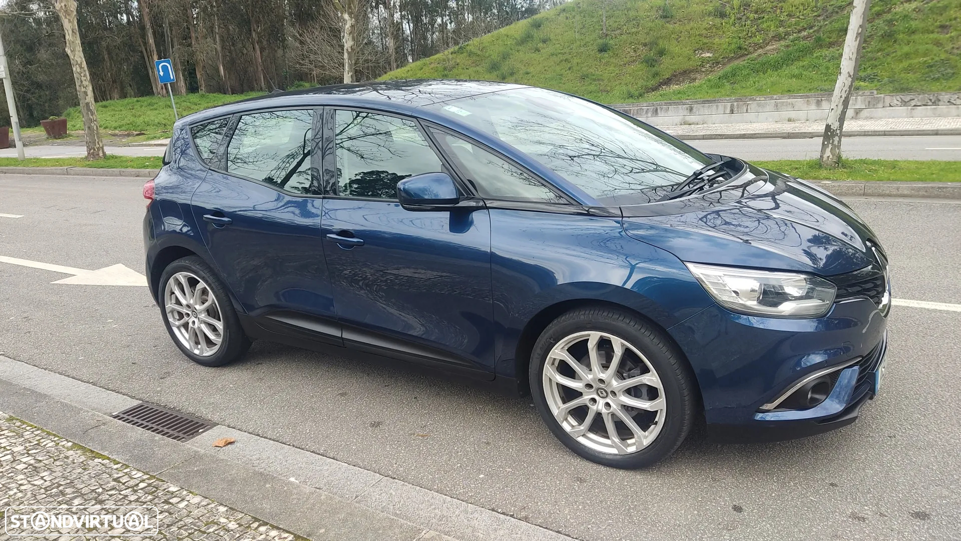 Renault Scénic ENERGY dCi 110 Business - 4