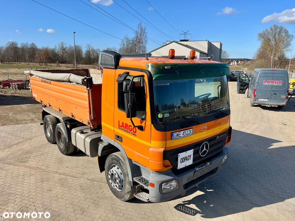 Mercedes-Benz ACTROS - 1