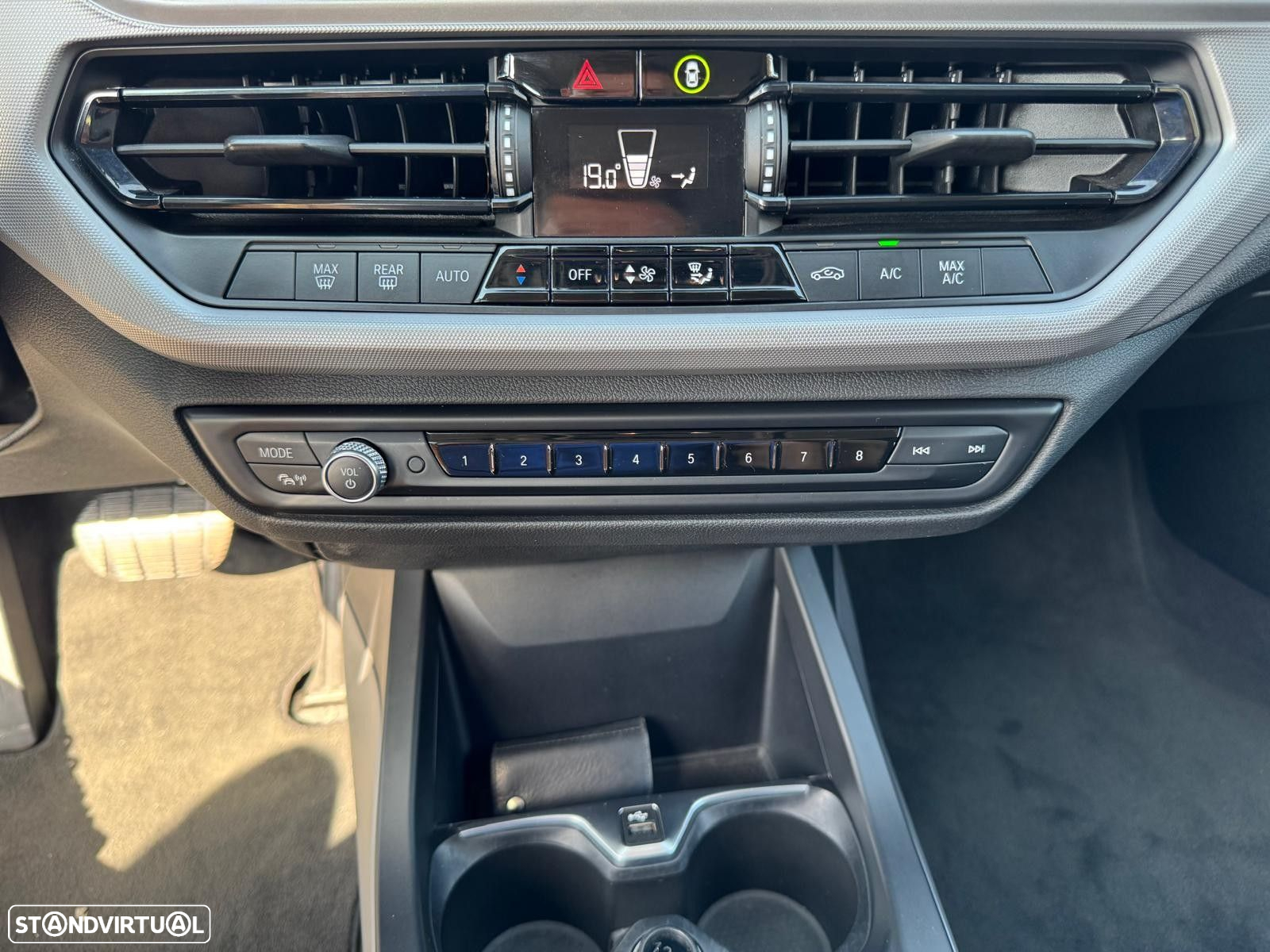 BMW 116 d Auto - 23