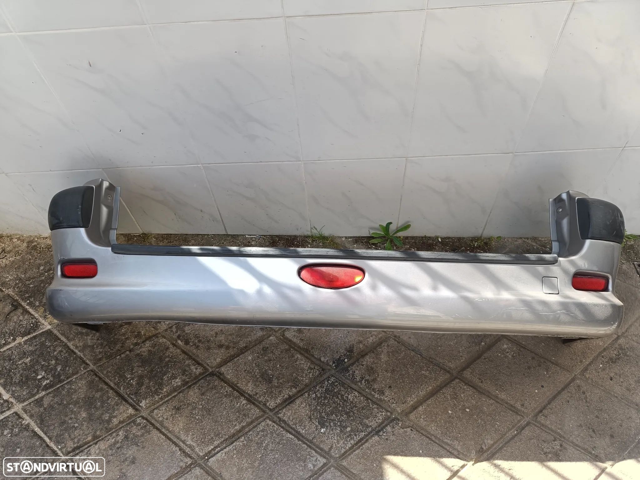 Para choques trás Peugeot 206 sw carrinha 2004 - 1